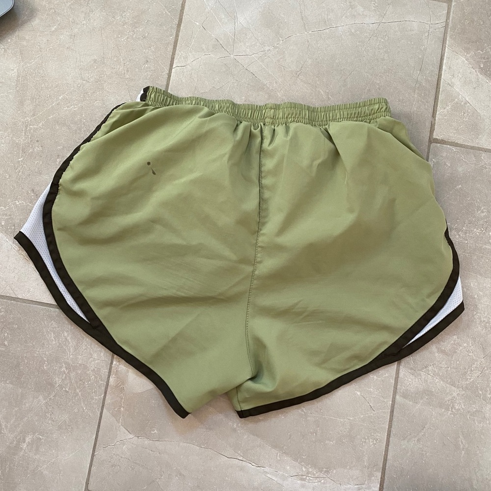 Olive a green Nike running shorts - Picture 3 of 6